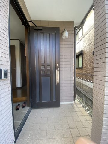 玄関ドア　交換工事　Before
