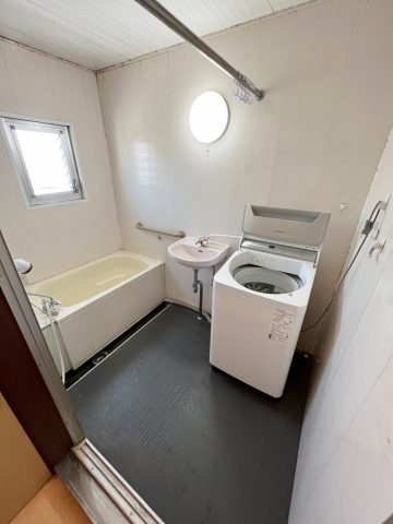 Before　団地　浴室　施工前